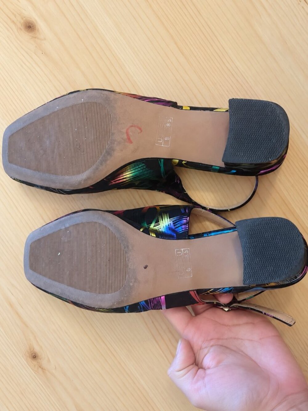 Slingbacks - Picture 3 of 3